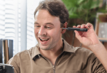 ear-wax-buildup:-causes,-symptoms,-and-safe-removal-methods